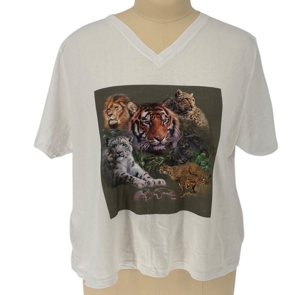 CafePress Big Cat Graphic T-Shirt‎ White 100% Cotton V-Neck Tiger Lion 4X